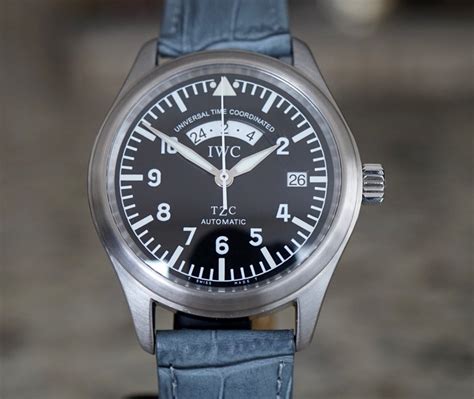 iwc pilot 3251 specs.